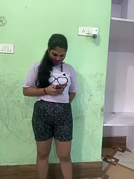 Janvi g online show from 4, 10, 2025