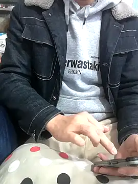 chougegg0214 online show from 7, 1, 2026