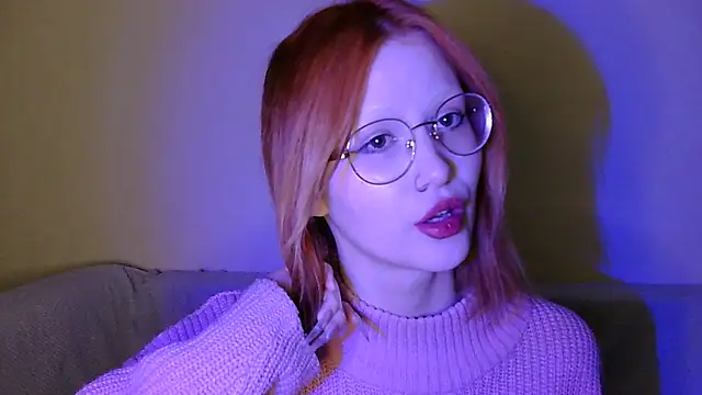 Snapshot of Nyra_Thira chatting on 23, 10, 2025 Nyra Thira online show from 23, 10, 2025