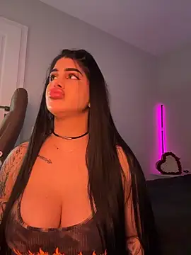 Niinarosee online show from 29, 3, 2026