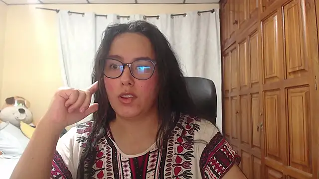 Venus cat  online show from 3, 4, 2026