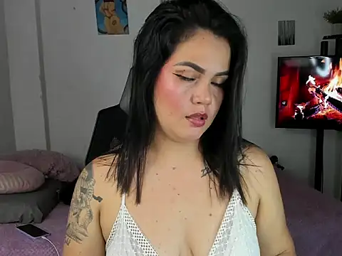 sweet charm  online show from 1, 10, 2025