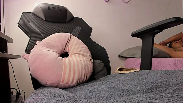 sweet charm  online show from 2, 10, 2025