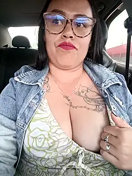 Italia 12 online show from 21, 10, 2025