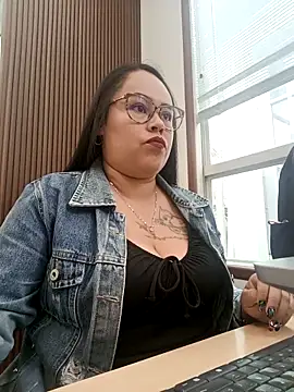 Italia 12 online show from 29, 10, 2025