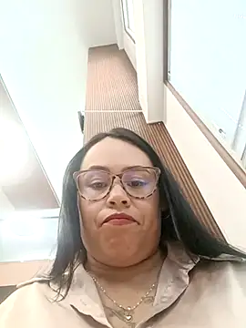 Italia 12 online show from 19, 11, 2025