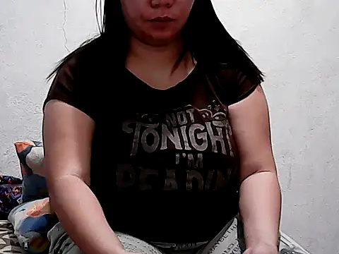 HornyPussie69 online show from 23, 12, 2025