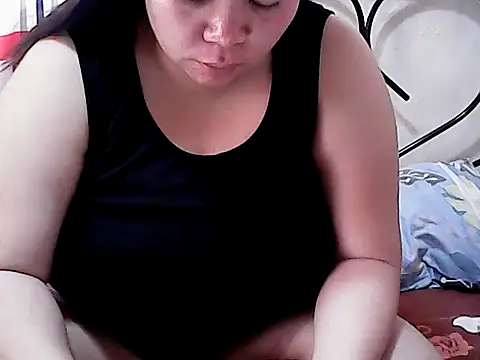 HornyPussie69 online show from 22, 3, 2026