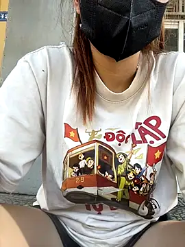 Snapshot of Nhim_xynk chatting on 2, 10, 2025 Nhim xynk online show from 2, 10, 2025