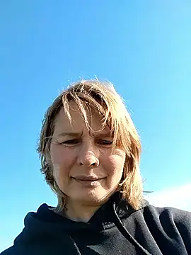 Snapshot of Masha412111 chatting on 8, 6, 2026 Masha412111 online show from 8, 6, 2026