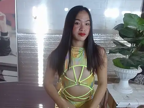 Snapshot of miss_katty28 chatting on 15, 10, 2025 miss katty28 online show from 15, 10, 2025