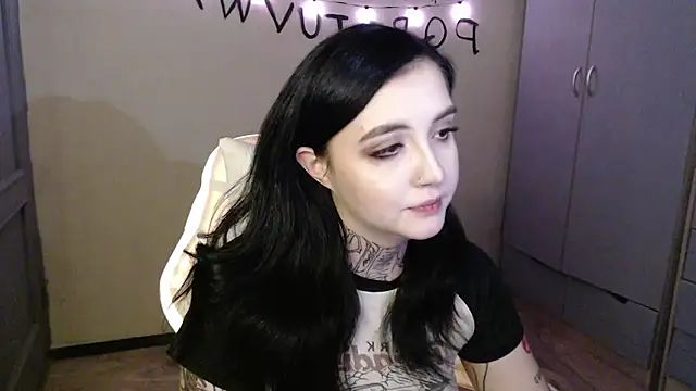 Rin andersonn online show from 28, 11, 2025