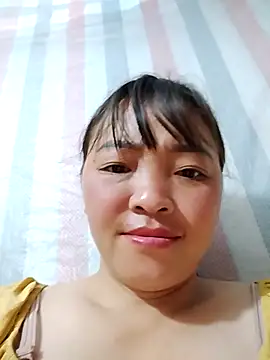 Minkine022 online show from 15, 4, 2026