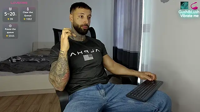 MasculineGuy99 online show from 19, 11, 2025