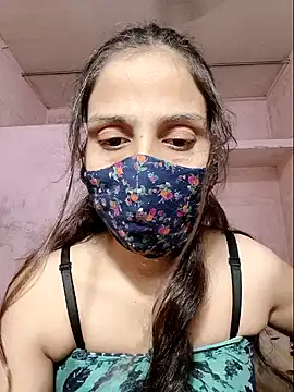 Snapshot of DIVINEDIVAA chatting on 4, 10, 2025 DIVINEDIVAA online show from 4, 10, 2025