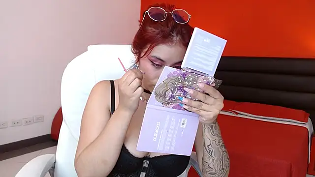Lulove  online show from 9, 10, 2025