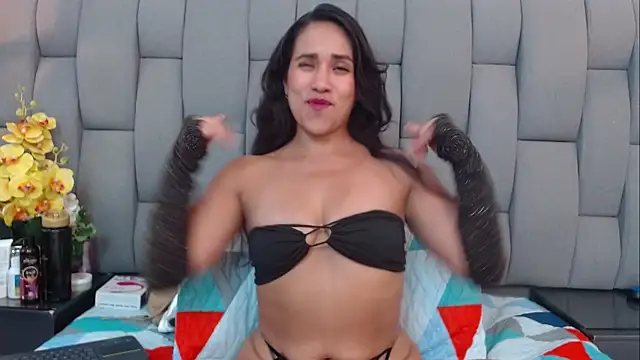 Emilysweet2 online show from 8, 1, 2026