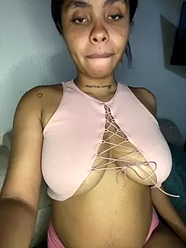 Snapshot of Itanydiorr chatting on 14, 12, 2025 Itanydiorr online show from 14, 12, 2025