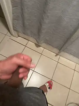 familia0210 online show from 29, 10, 2025