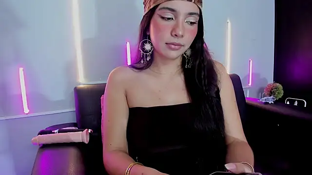 Jules Angel online show from 30, 10, 2025