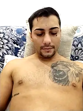 gooddboy01 online show from 5, 11, 2025