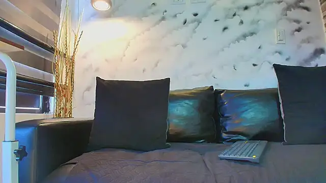 Max Miller S online show from 26, 11, 2025