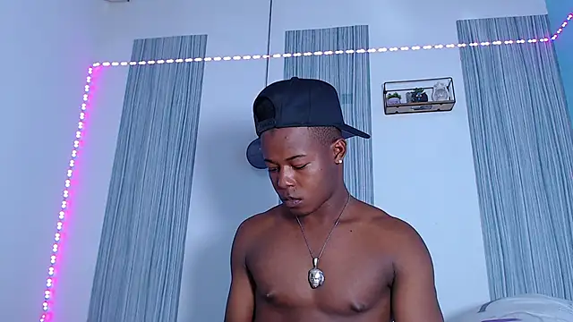 Dark stallionX online show from 28, 11, 2025