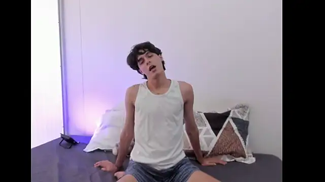 luccas ferreira online show from 20, 4, 2026