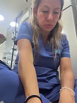 Snapshot of GisellTorres36 chatting on 4, 3, 2026 GisellTorres36 online show from 4, 3, 2026