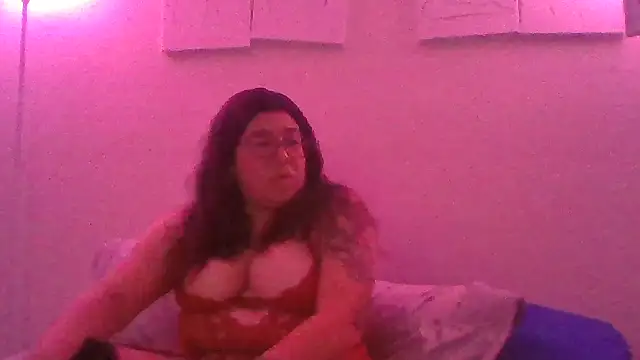 Snapshot of Foxxxy08 chatting on 5, 11, 2025 Foxxxy08 online show from 5, 11, 2025