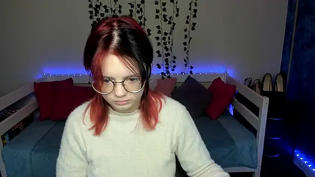 shy elina01 online show from 21, 11, 2025