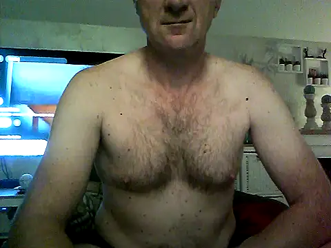 Snapshot of Vintermelon2 chatting on 7, 10, 2025 Vintermelon2 online show from 7, 10, 2025