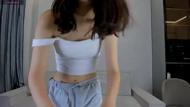 Snapshot of angel_soo chatting on 21, 11, 2025 angel soo online show from 21, 11, 2025