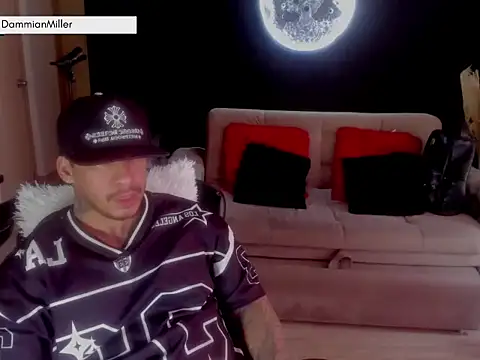 Snapshot of Dammianmiller chatting on 1, 6, 2026 Dammianmiller online show from 1, 6, 2026