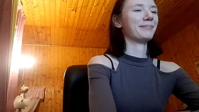 Snapshot of LidaGreist chatting on 7, 10, 2025 LidaGreist online show from 7, 10, 2025