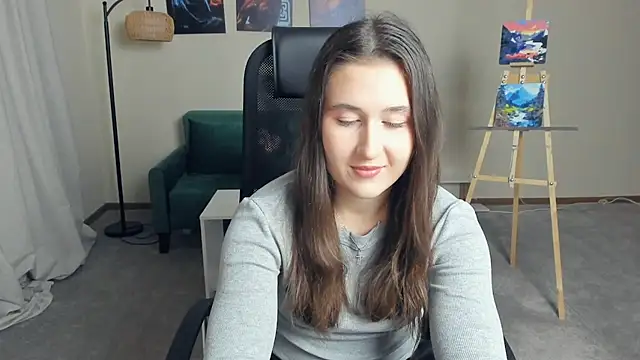 Snapshot of VitaAshe chatting on 13, 10, 2025 VitaAshe online show from 13, 10, 2025