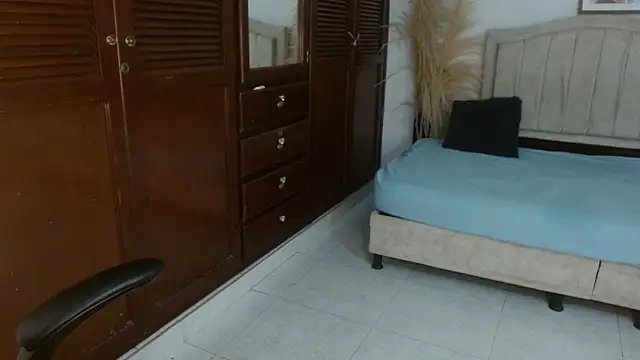 annyrusso online show from 2, 3, 2026