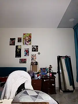 caramel doll   online show from 16, 10, 2025