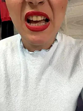 Daiana Andra online show from 13, 10, 2025