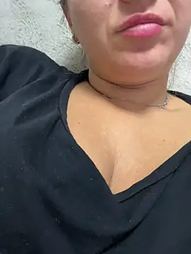 Daiana Andra online show from 18, 10, 2025