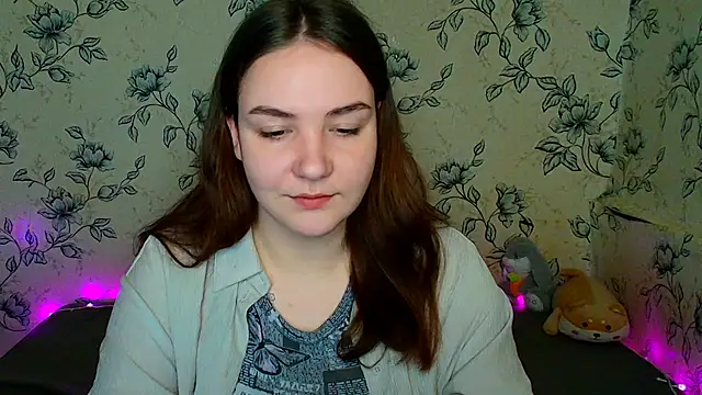 OliviaMontgommery online show from 19, 4, 2026