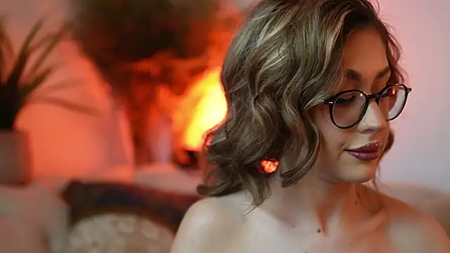 AileenKiss online show from 11, 4, 2026