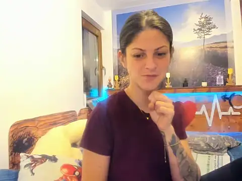 Snapshot of anissawhitenss chatting on 17, 10, 2025 anissawhitenss online show from 17, 10, 2025