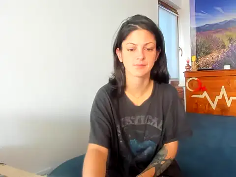 anissawhitenss online show from 21, 10, 2025