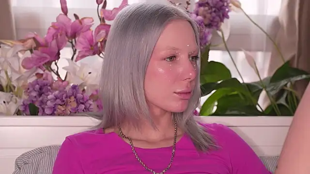 Snapshot of RanyThomson chatting on 8, 11, 2025 RanyThomson online show from 8, 11, 2025