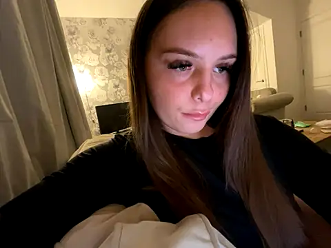 EllaStarrxxx online show from 5, 10, 2025