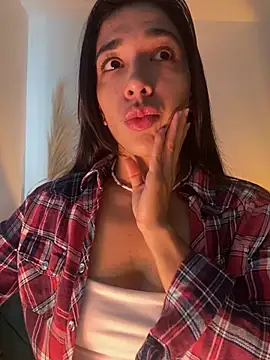 SabrinaEvanss  online show from 6, 7, 2026