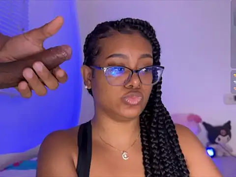 Hotvibes xx online show from 17, 11, 2025