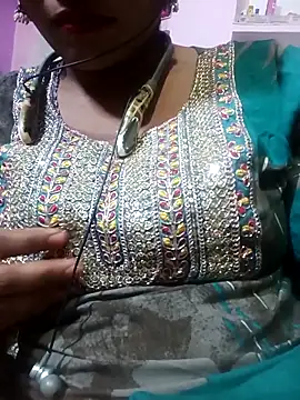 Snapshot of Priyanka_hot54 chatting on 20, 10, 2025 Priyanka hot54 online show from 20, 10, 2025