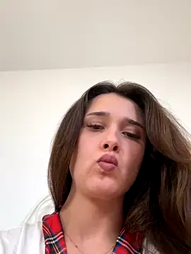 MayaVonDe online show from 4, 11, 2025